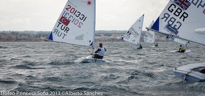 Palma (2) - ISAF Sailing World Cup 2013 © Alberto sanchez
